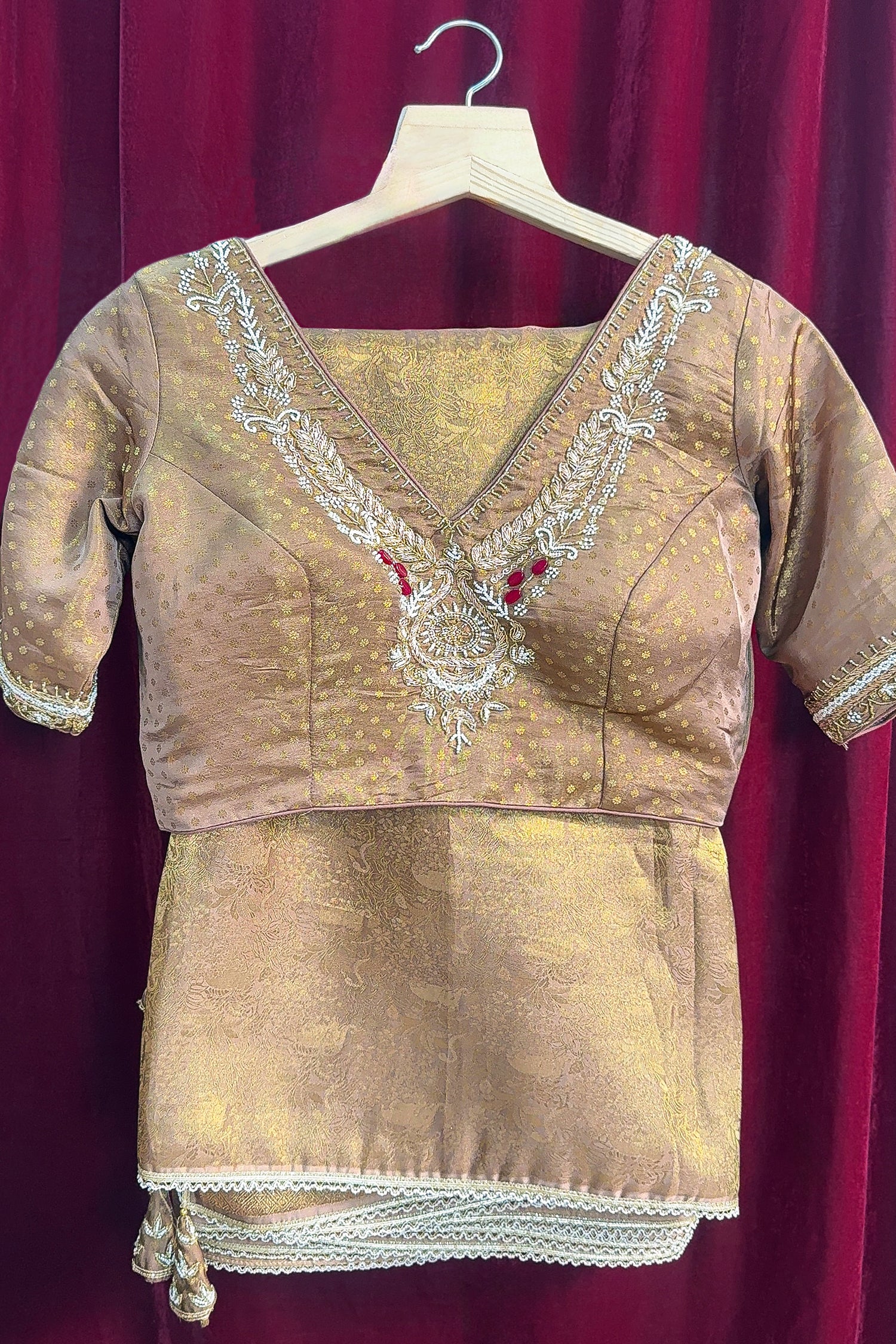 Beige and Golden Two Toned Woven Saree with Beaded V Neckline Readymade Blouse - Image 3