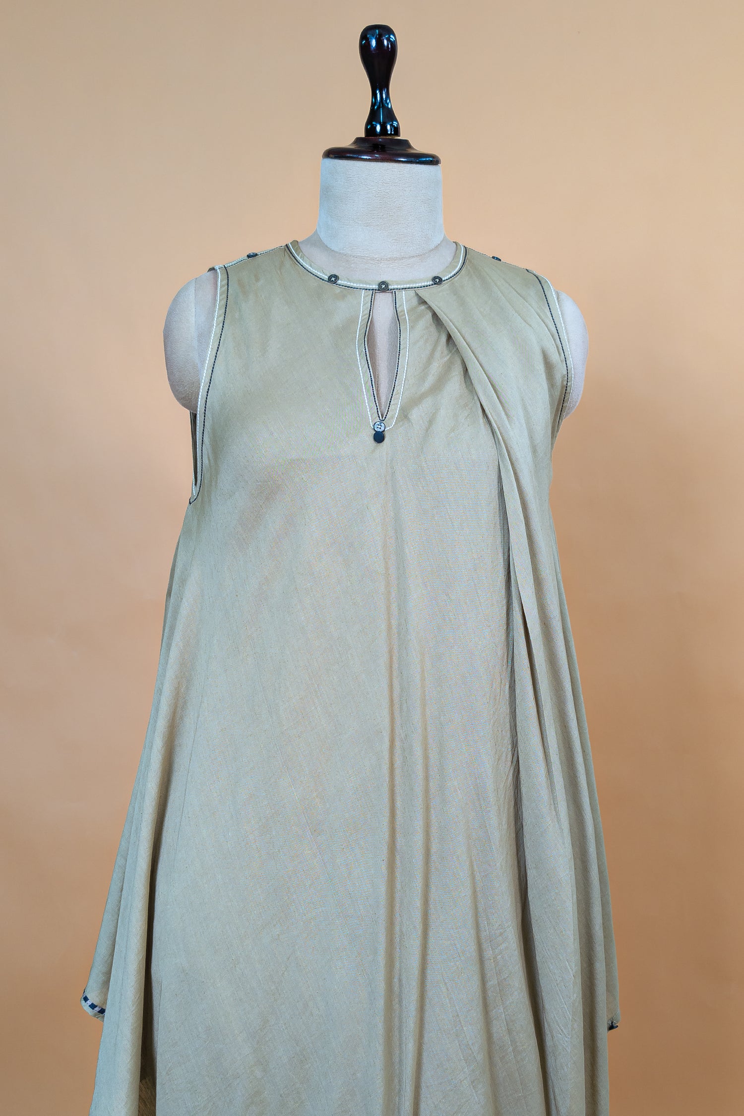 Beige Cotton Silk Solid Co-Ord Set - Image 4