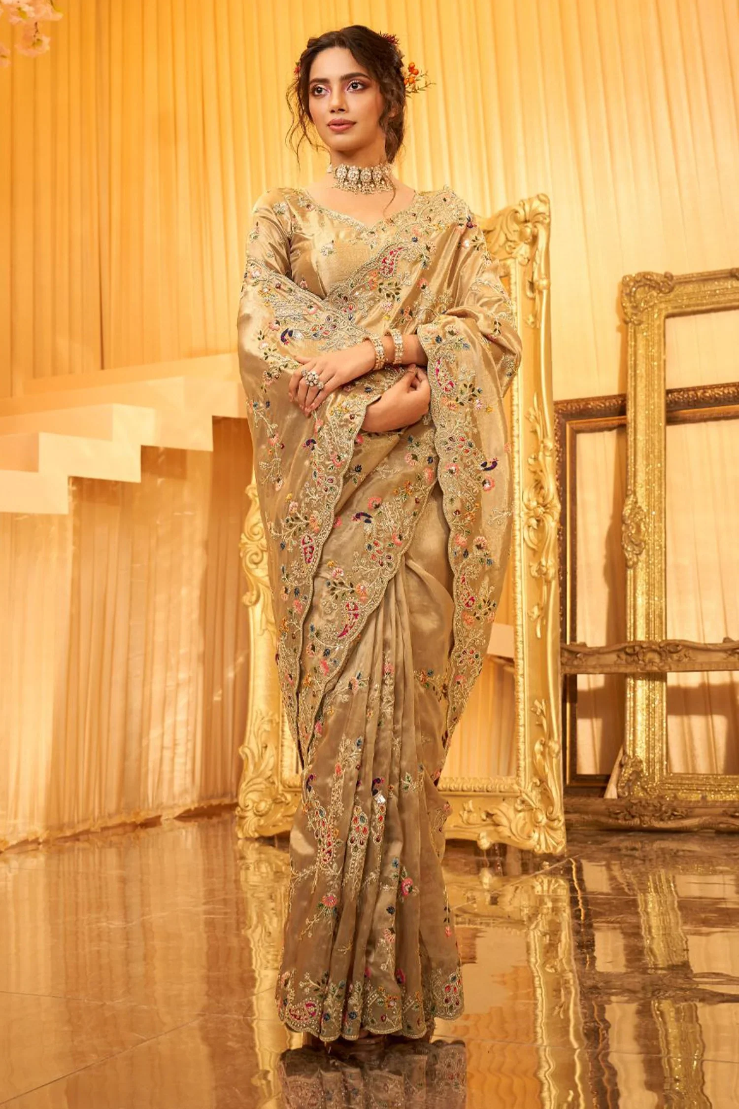 Beige Viscose Silk Embroidered Saree - Image 3