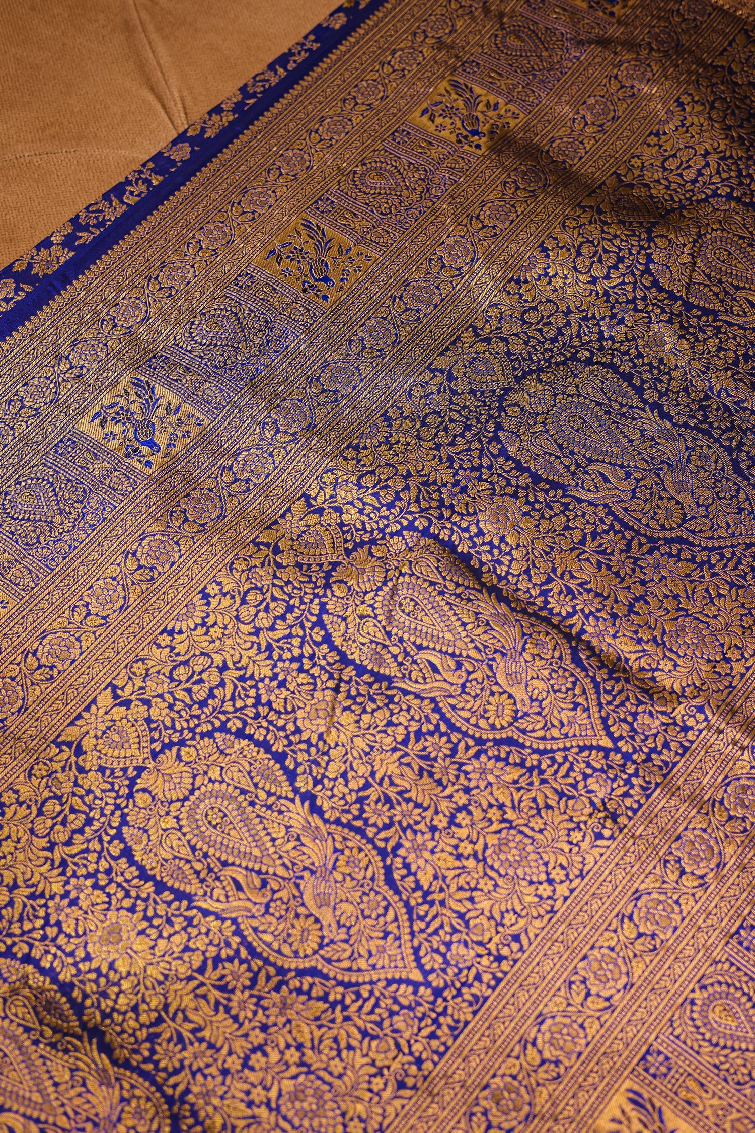 Blue Kanchipuram Silk Traditional Woven Saree - Image 5
