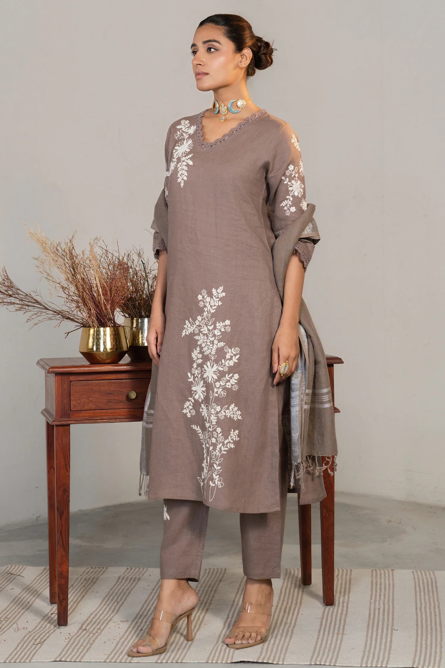 Brown Linen Embroidered Straight Cut Kurti Set - Image 2