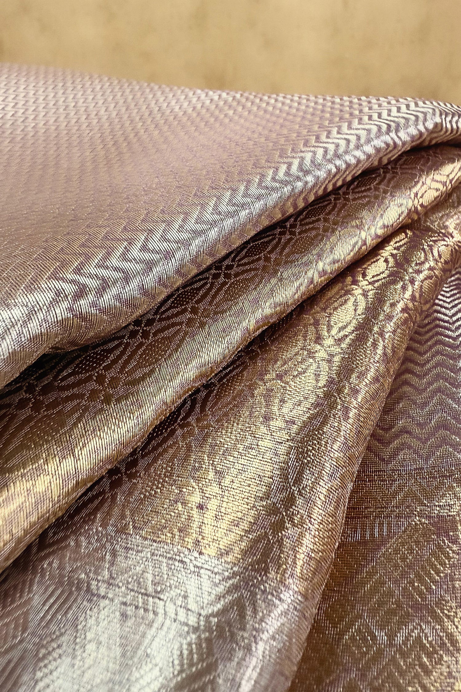 Golden Kanchipuram Tissue Silk Woven Saree - Image 6