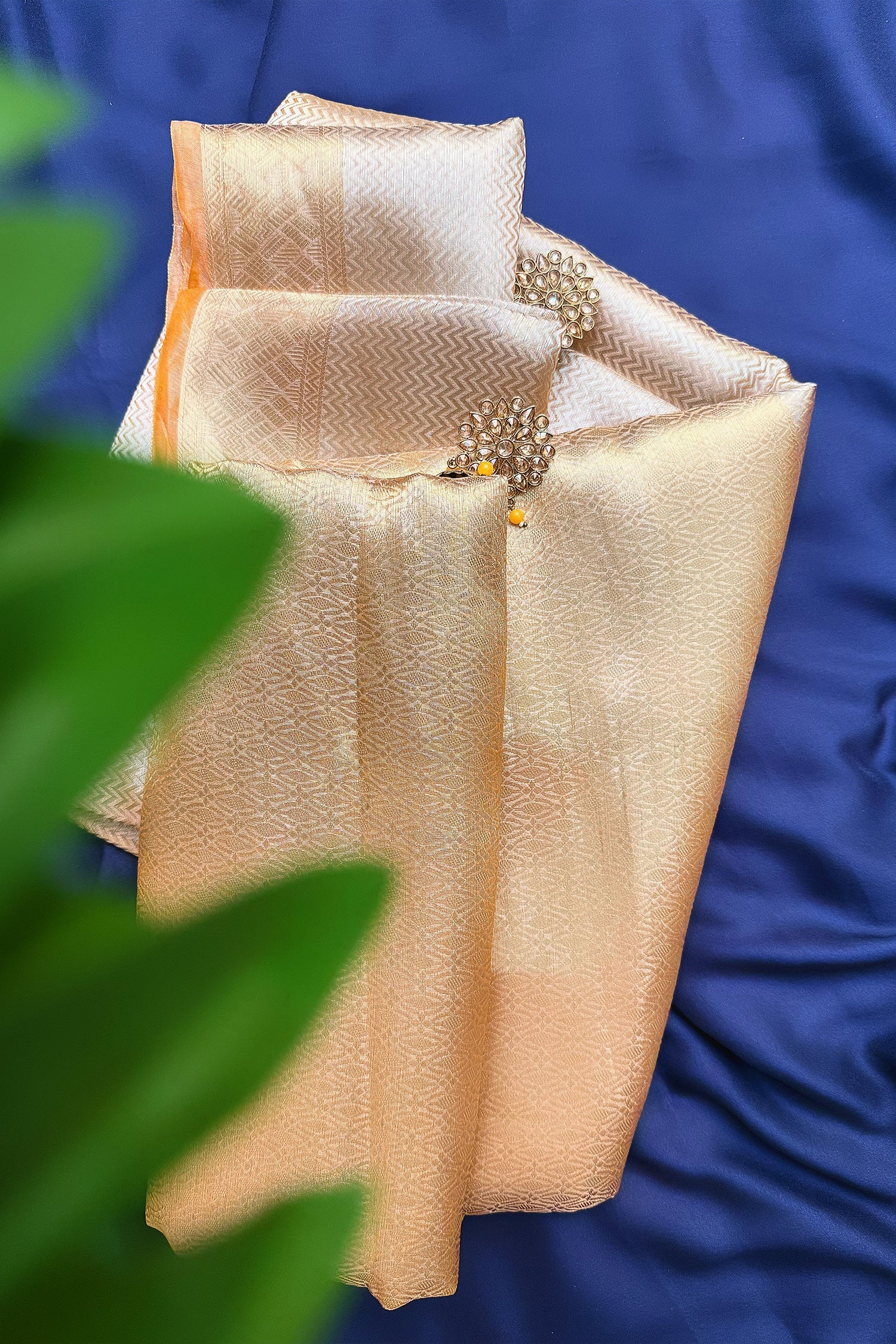 Golden Kanchipuram Tissue Silk Woven Saree - Image 8