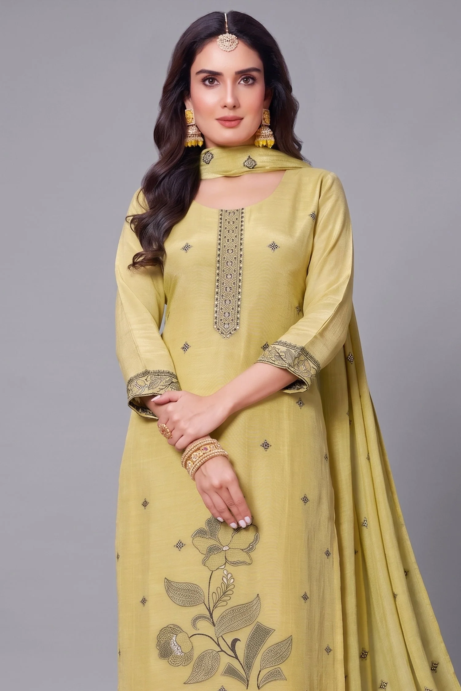 Green Tissue Jacquard Woven Straight Cut Suit - Image 2
