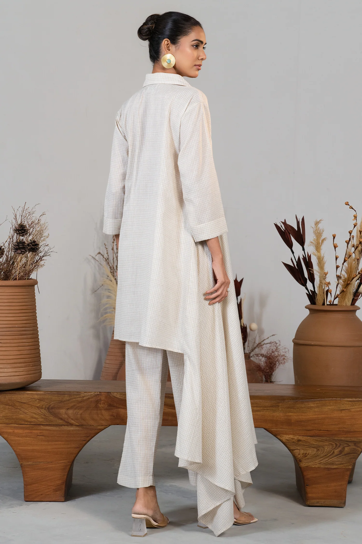 Ivory White Jute Lapel Collar Clyde Asymmetric Co-Ord Set - Image 4