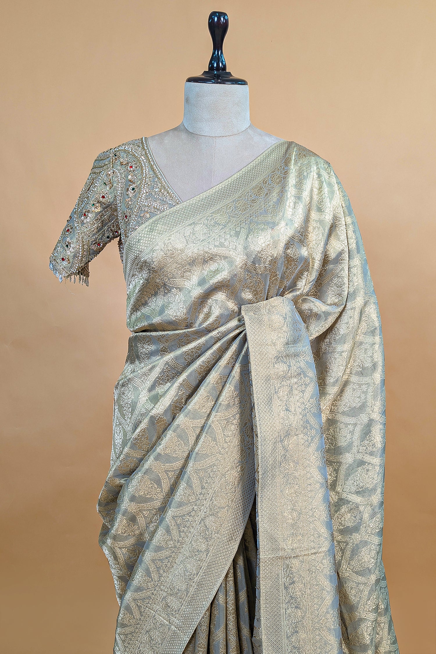 Light Grey and Golden Two Toned Moroccan Design Woven Saree with Designer Readymade Blouse - Image 4
