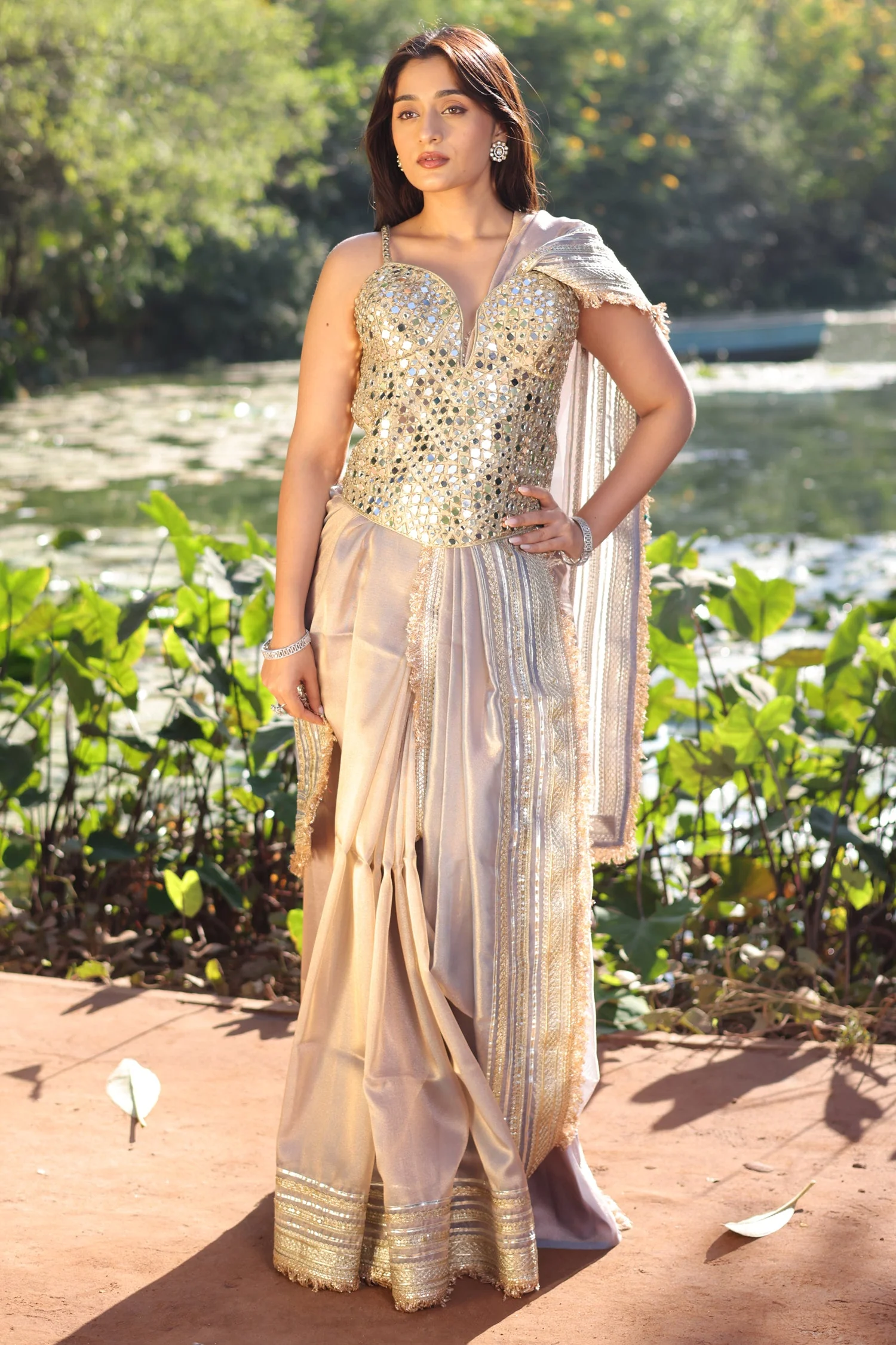 Lilac Purple Organza Tissue Saree with Kiran Lace Border - Image 3