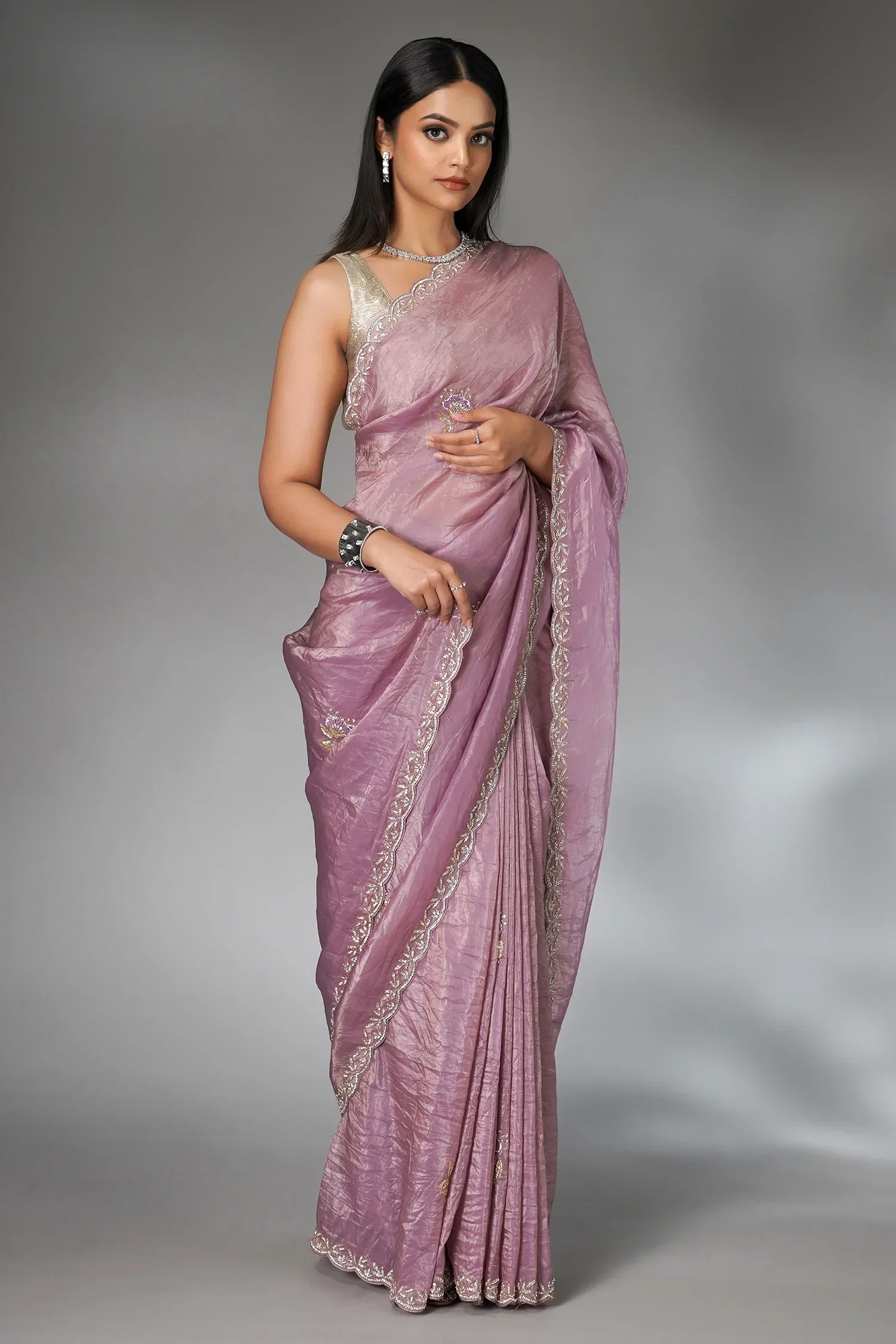 Lilac Tussar Crush Handworked Saree - Image 3