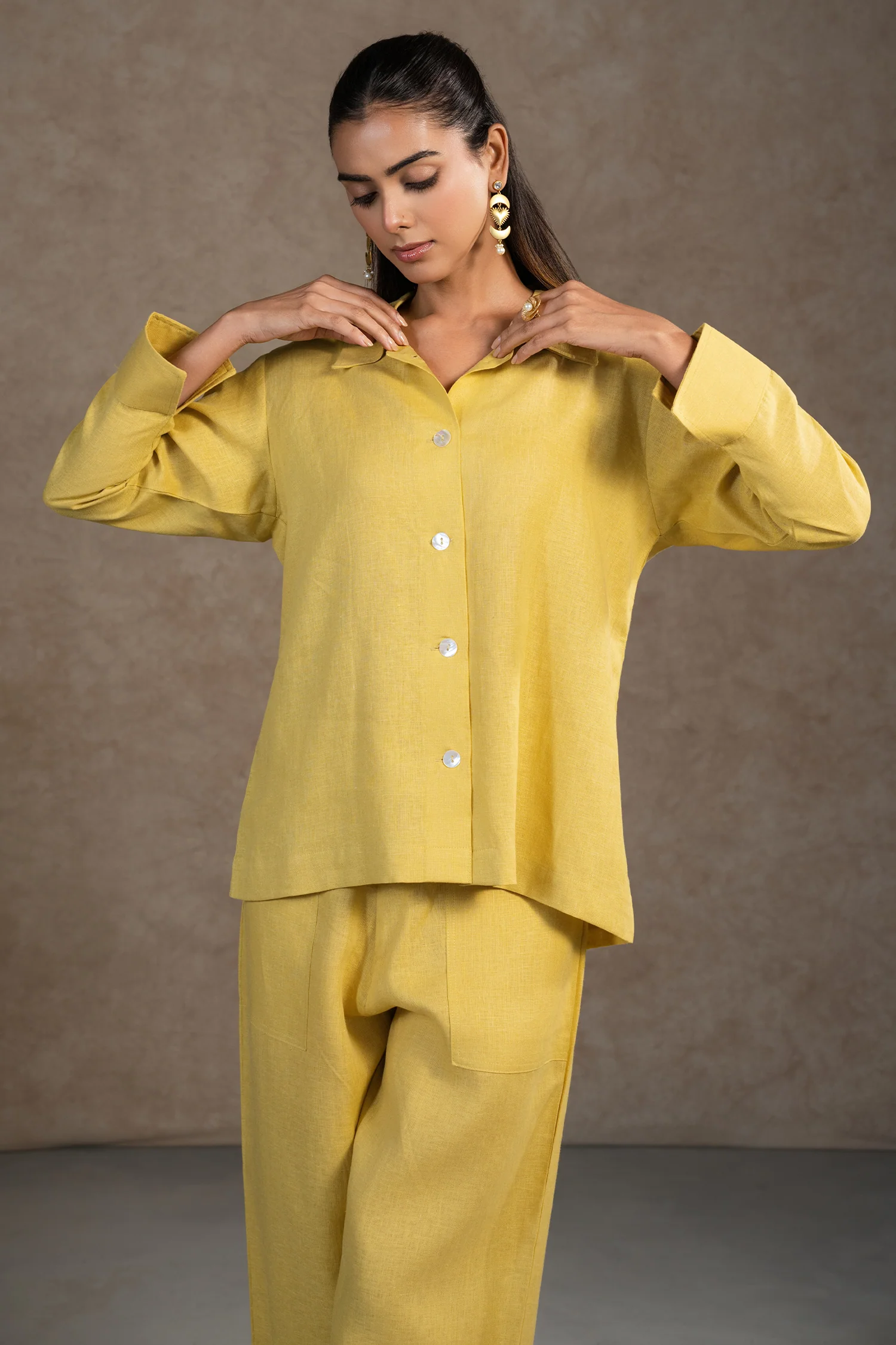 Lime Yellow Linen Solid Co-Ord Set - Image 3