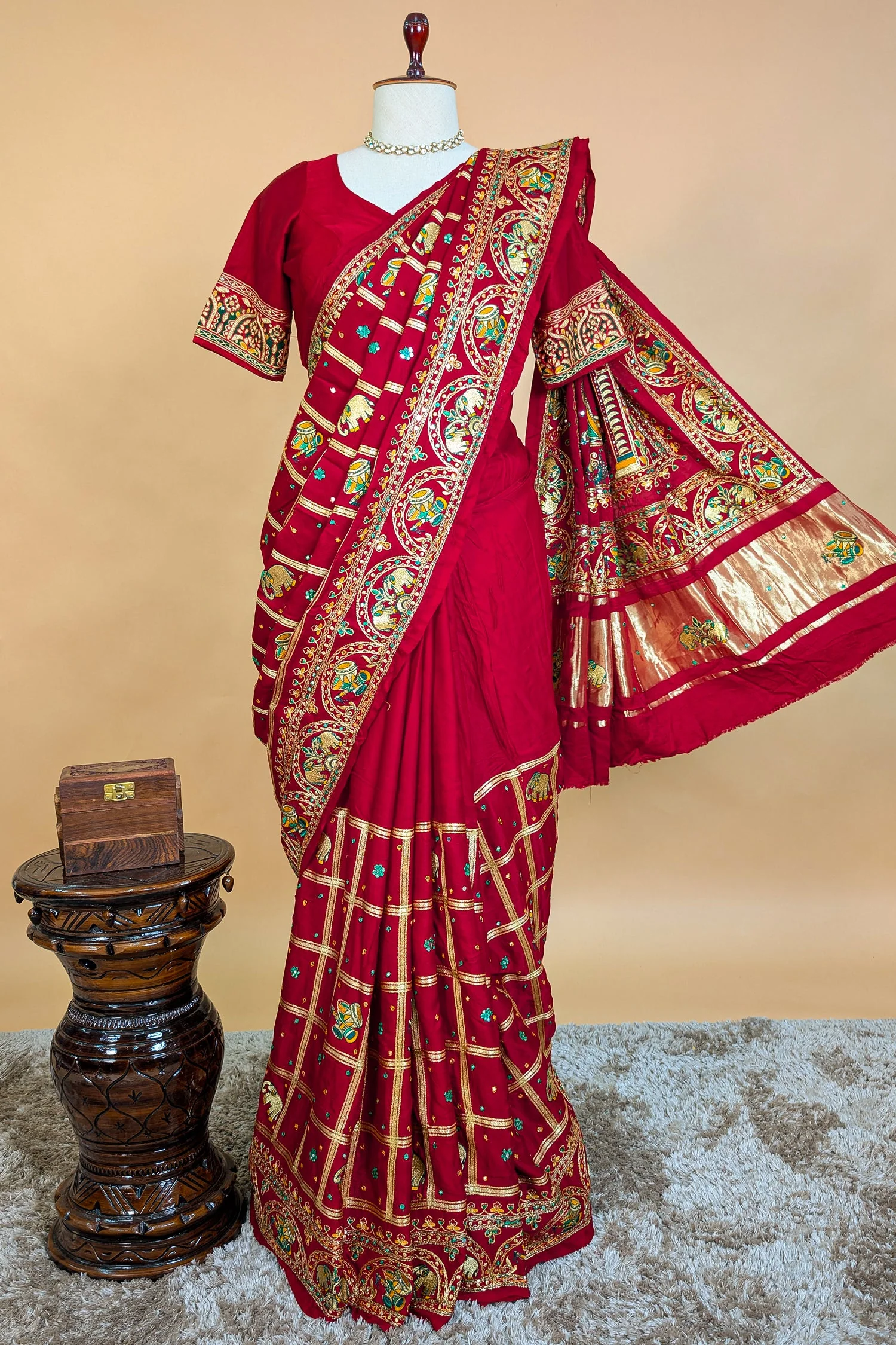 Maroon Gaji Silk Traditional Checks Gharchola Saree - Image 4
