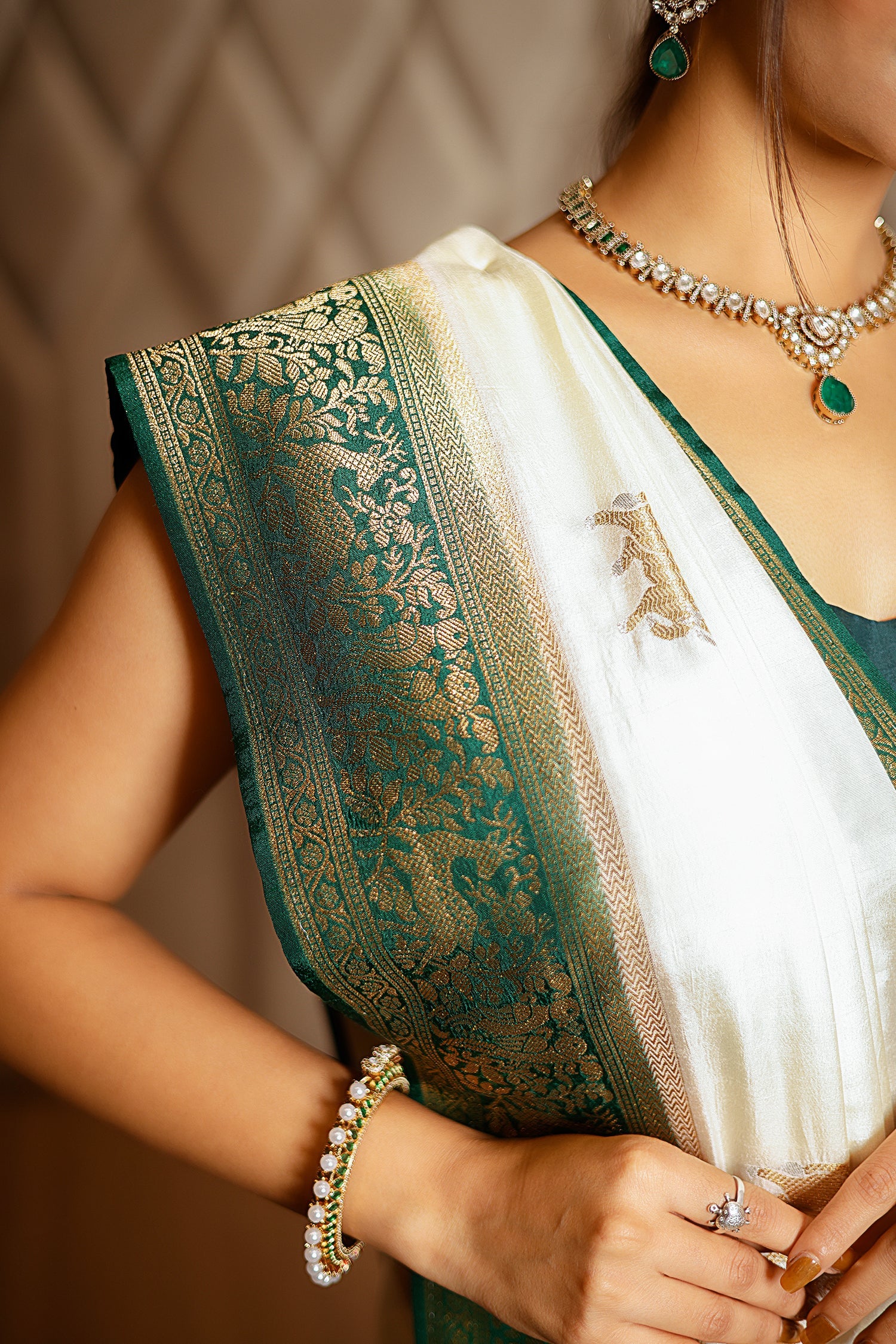 Off White Dola Silk Woven Butta Saree with Contrast Woven Border and Patola Pallu - Image 6