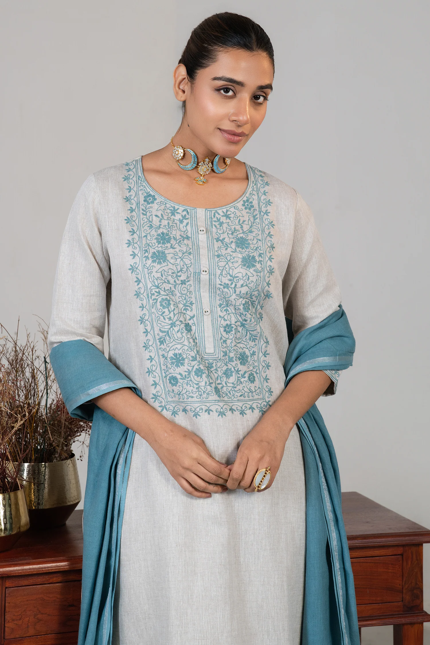 Off White Linen Straight Cut Contrast Embroidered Kurti Set - Image 2