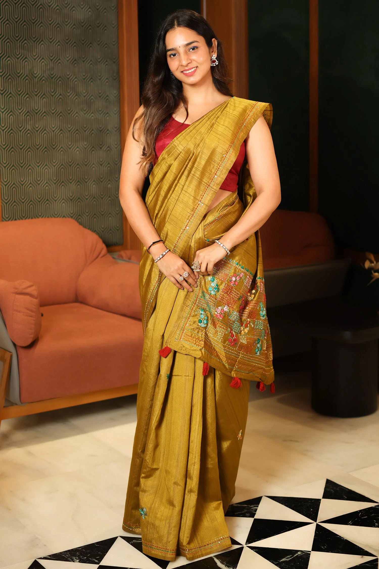 Olive Green Cotton Silk Thread Embroidered Saree - Image 3