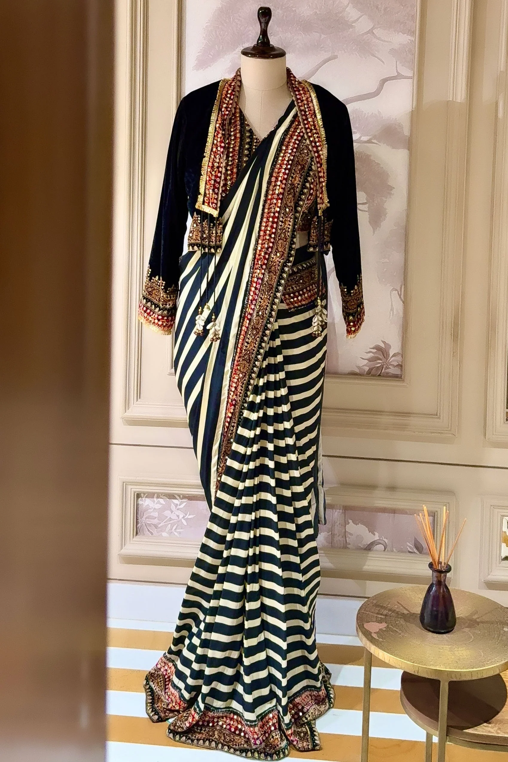 Pearl White Crepe Silk Stripes Printed Pre Draped Saree with Jacket - Image 3