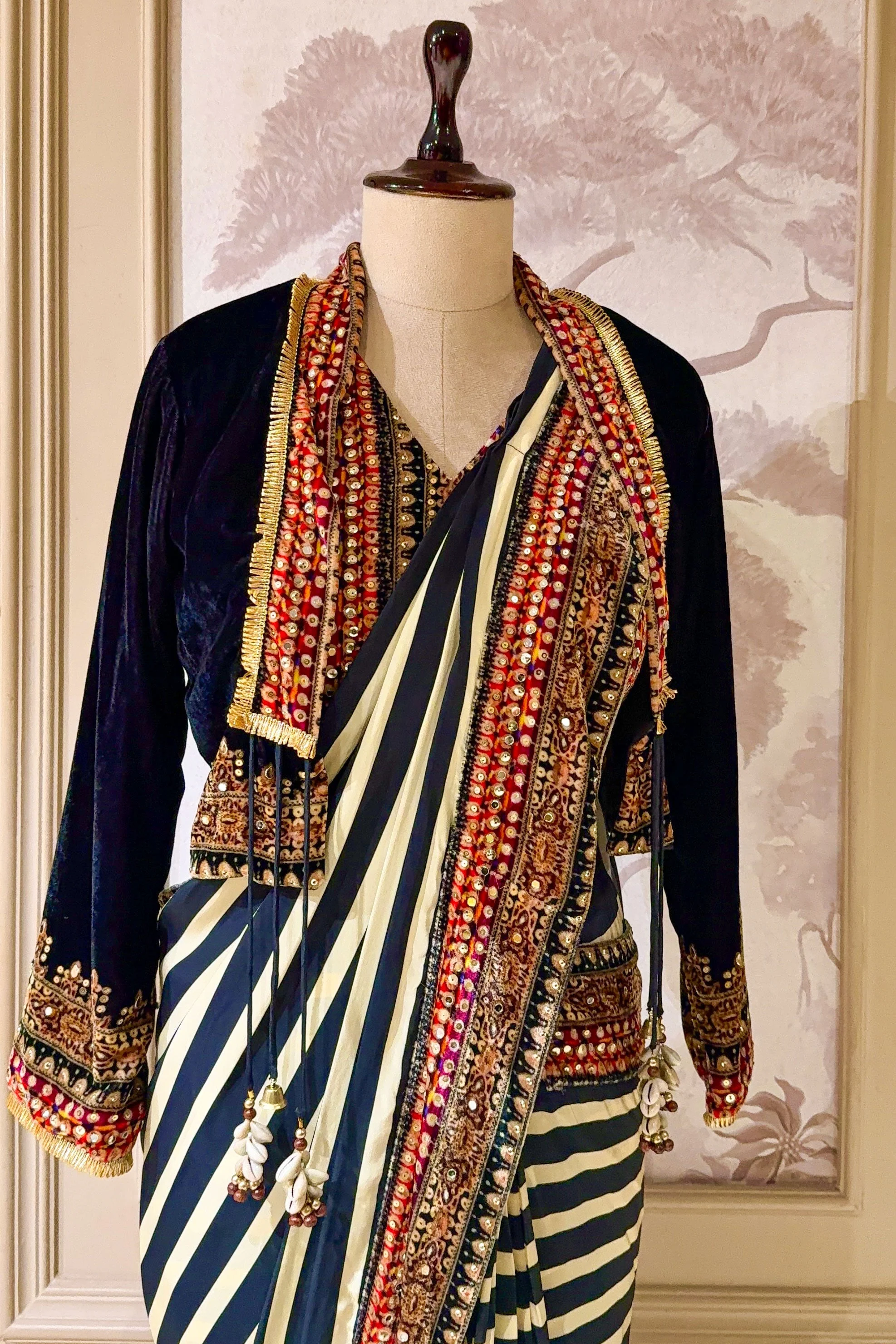 Pearl White Crepe Silk Stripes Printed Pre Draped Saree with Jacket - Image 4