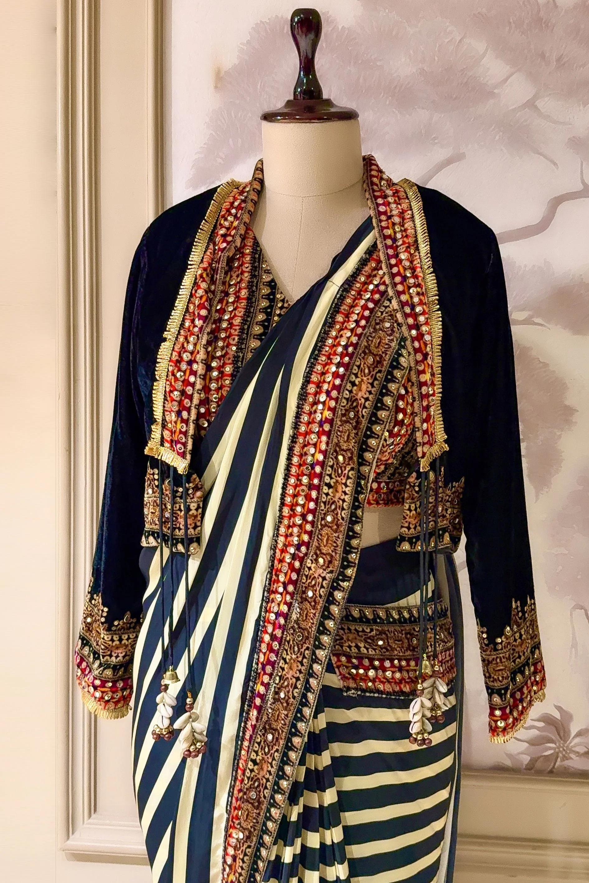 Pearl White Crepe Silk Stripes Printed Pre Draped Saree with Jacket - Image 5
