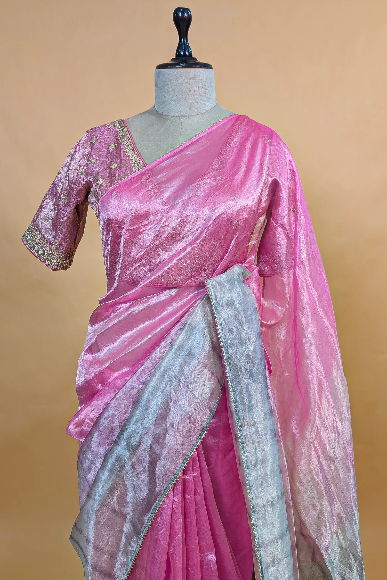 Pink and Grey Omber Organza Silk Saree with Weaving Pallu and Readymade Blouse - Image 4