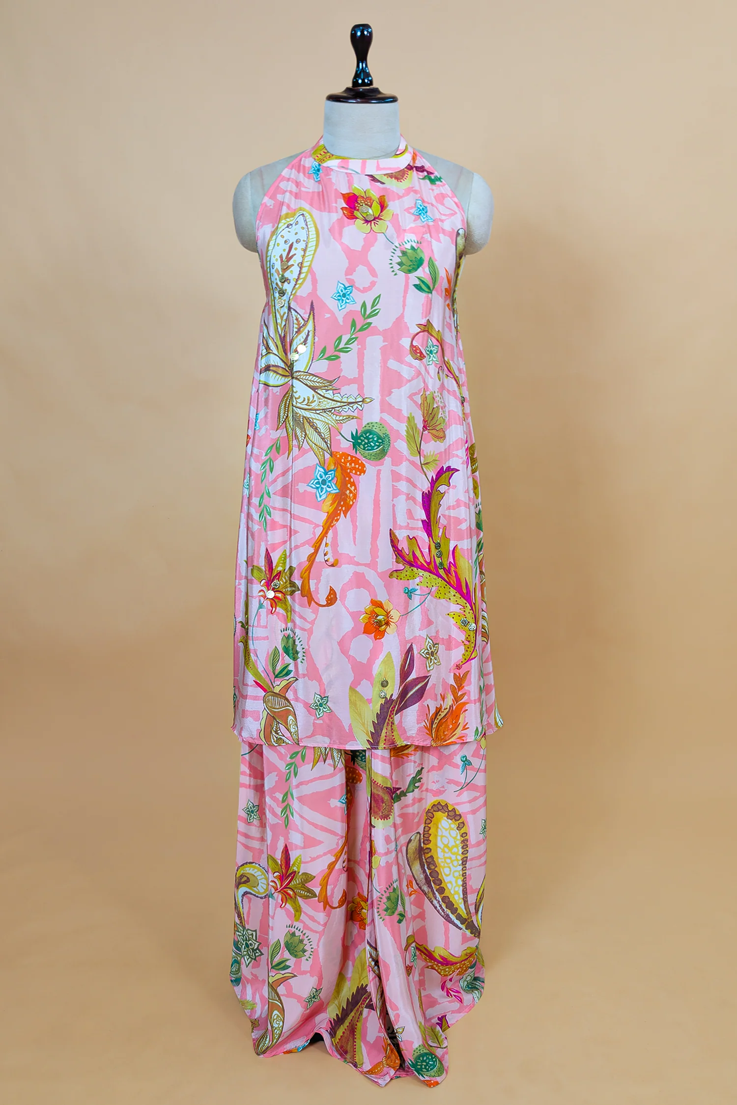 Pink Crepe Silk Digital Floral Printed Halter Neck Co-Ord Set - Image 3