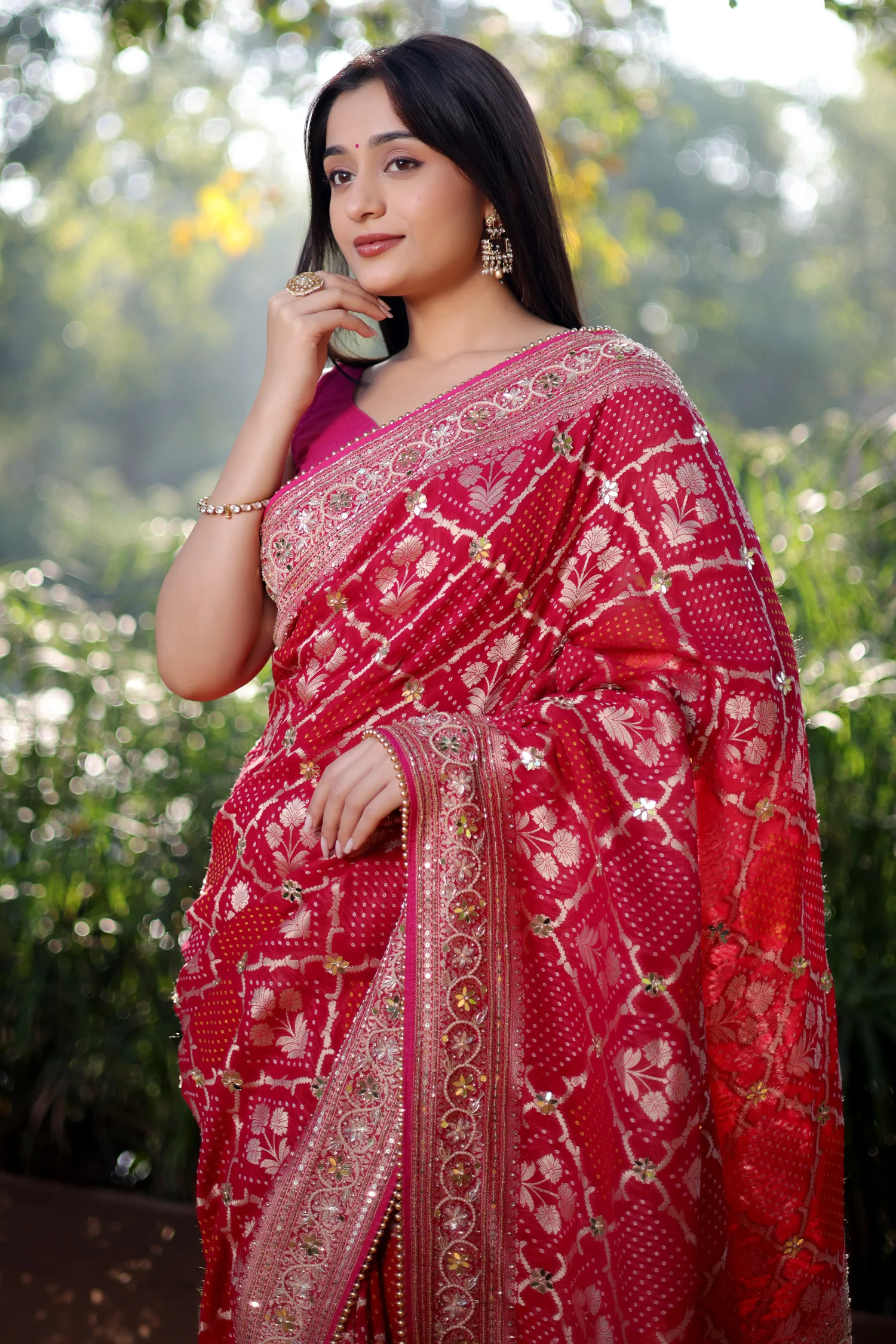Pink Georgette Floral Woven Checks Saree with Sequin Beaded Work - Image 6