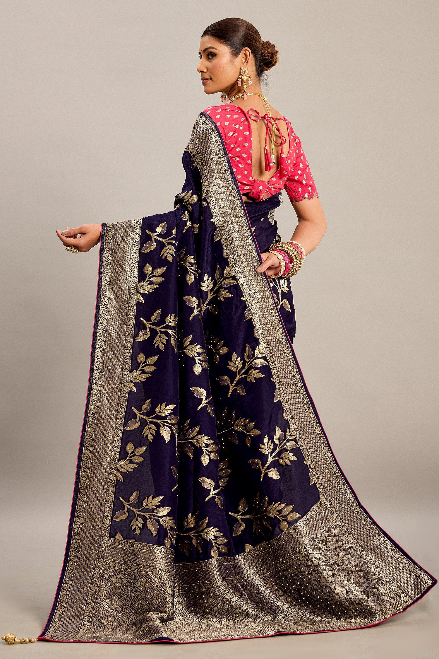 Purple Art Silk Woven Saree - Image 3