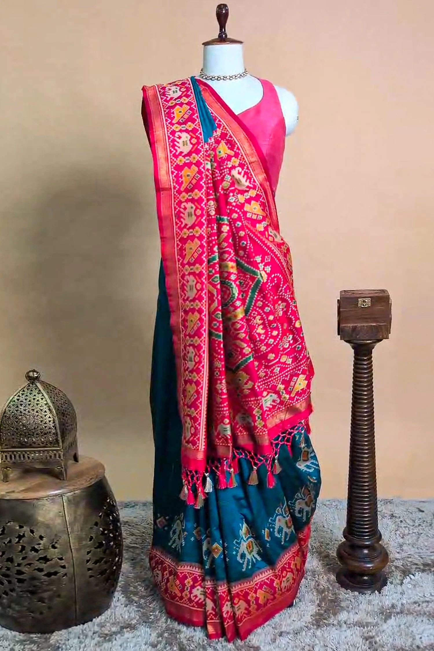 Rama Blue Art Silk Saree with Patola Border and Contrast Pallu - Image 4