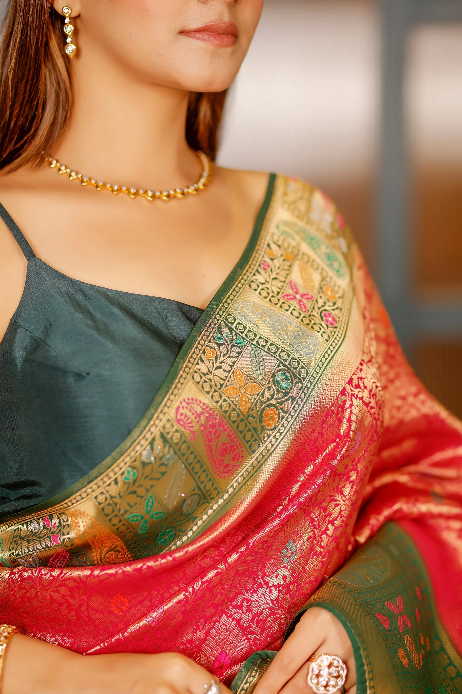 Rani Pink Dola Silk All Over Woven Saree with Contrast Border - Image 7