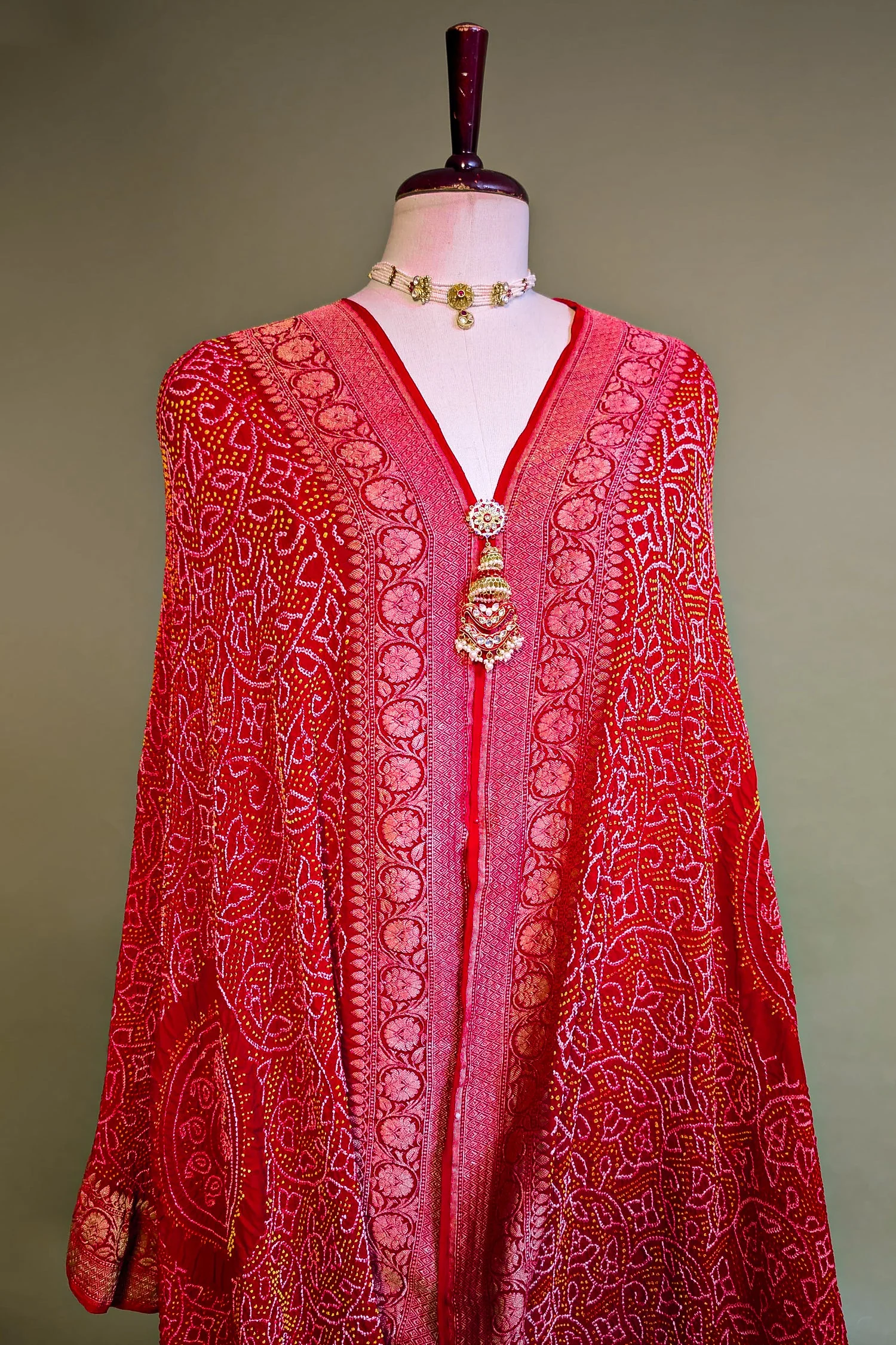 Red Georgette Traditional Rai Bandhej Saree - Image 2