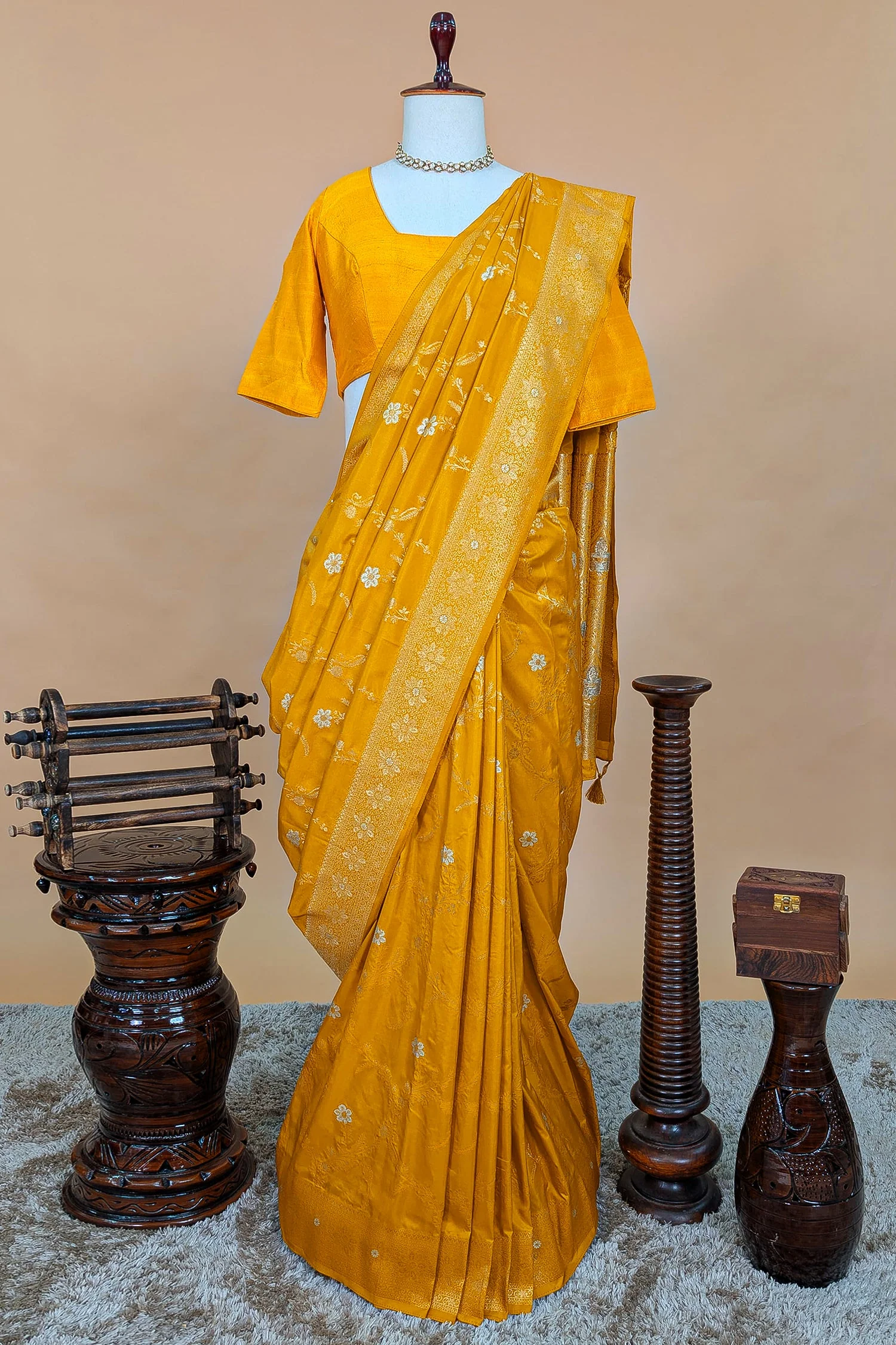 Yellow Art Silk Banarasi Woven Saree - Image 2