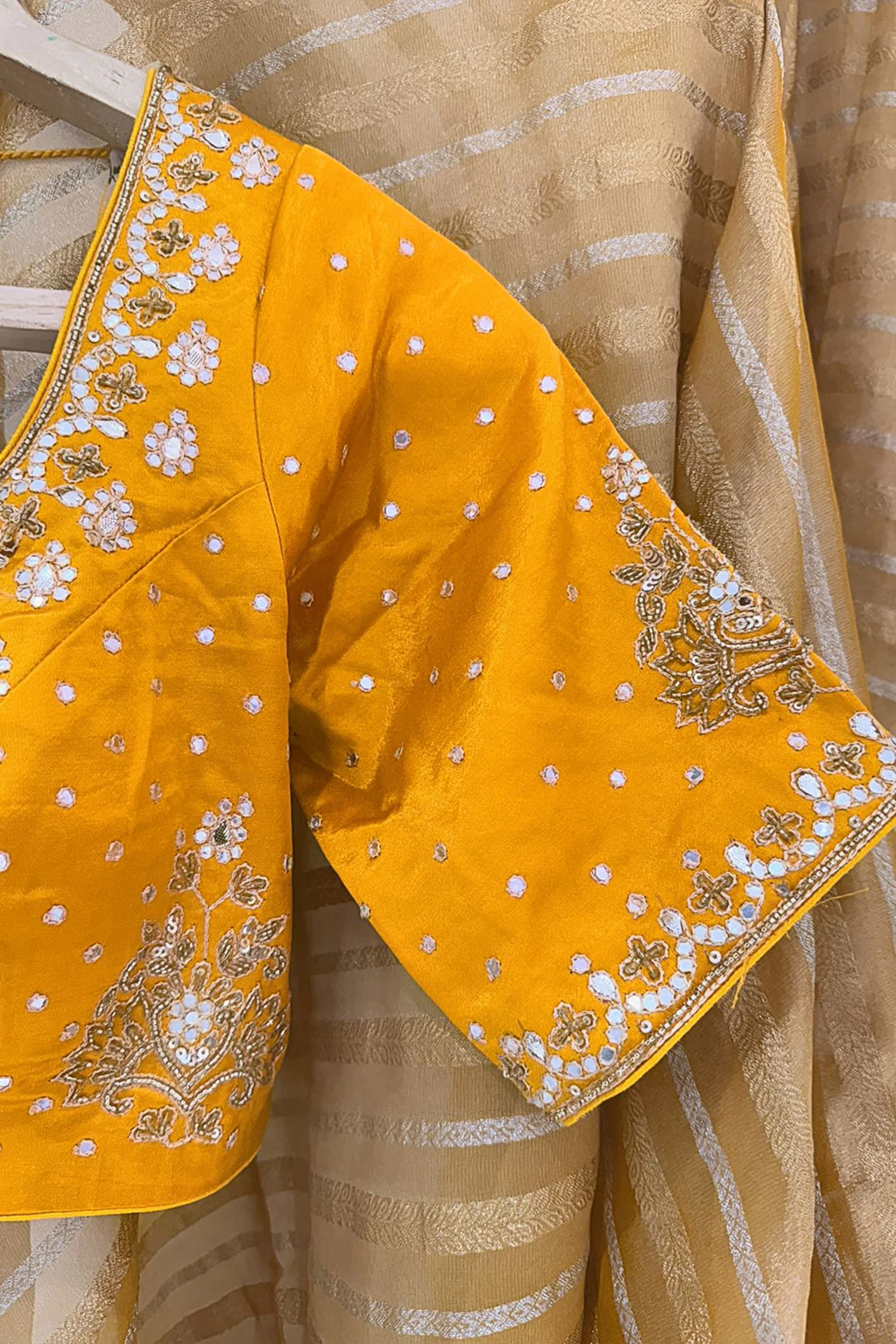 Yellow Tissue Woven Saree with Lace Work - Image 4